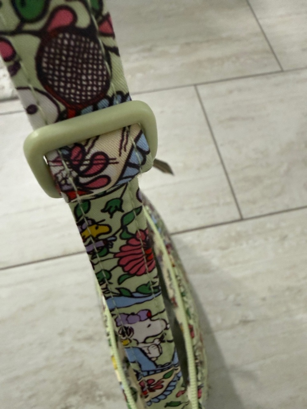 Vera Bradley Light Green Floral & Multicolor Crossbody Bag..peanuts theme ..nwt - Picture 7 of 8